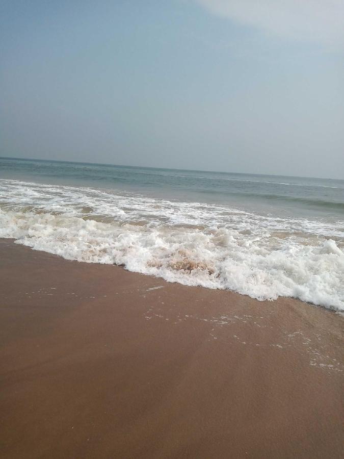 Oyo Royal Ruby Enclave Hotell Puri Eksteriør bilde
